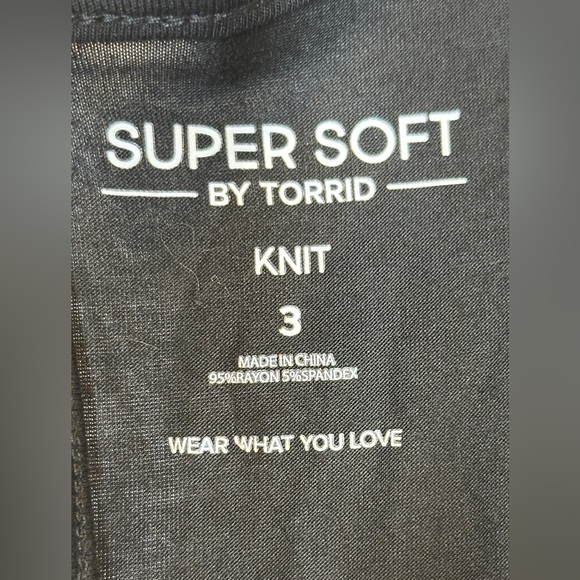 Surplice Culotte Jumpsuit Super Soft Black Size 3X - Picture 3 of 6